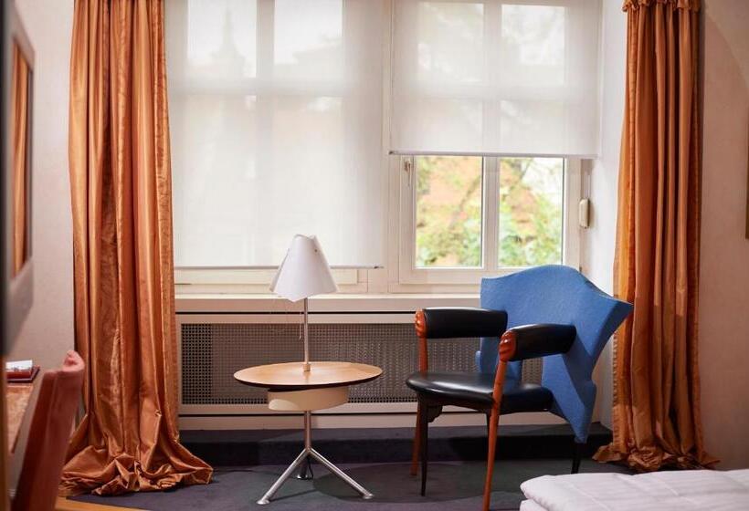 酒店 Goldener Karpfen Ohg