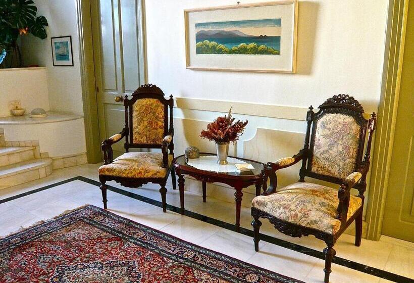 هتل Villa Andromeda
