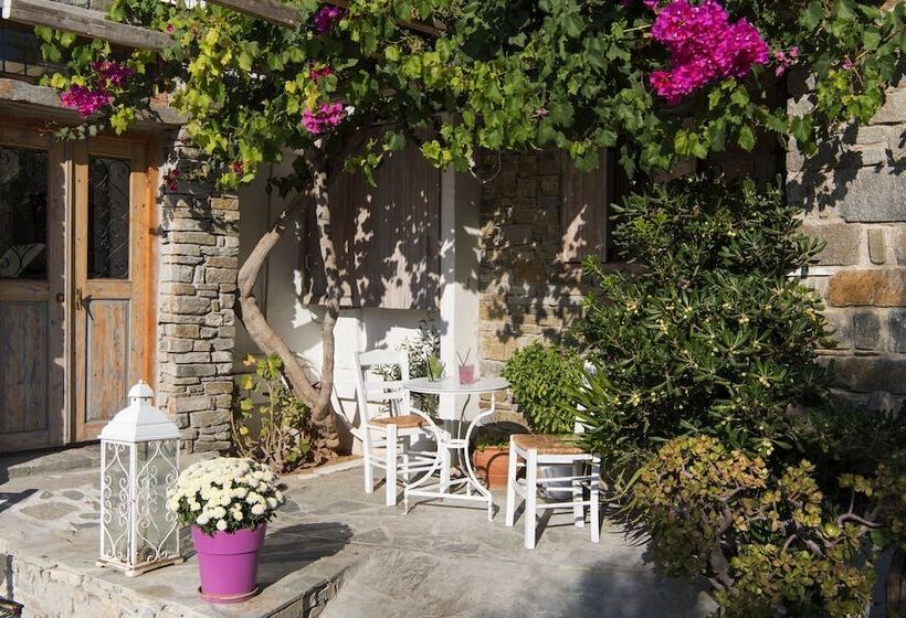 Zefi Hotel & Suites