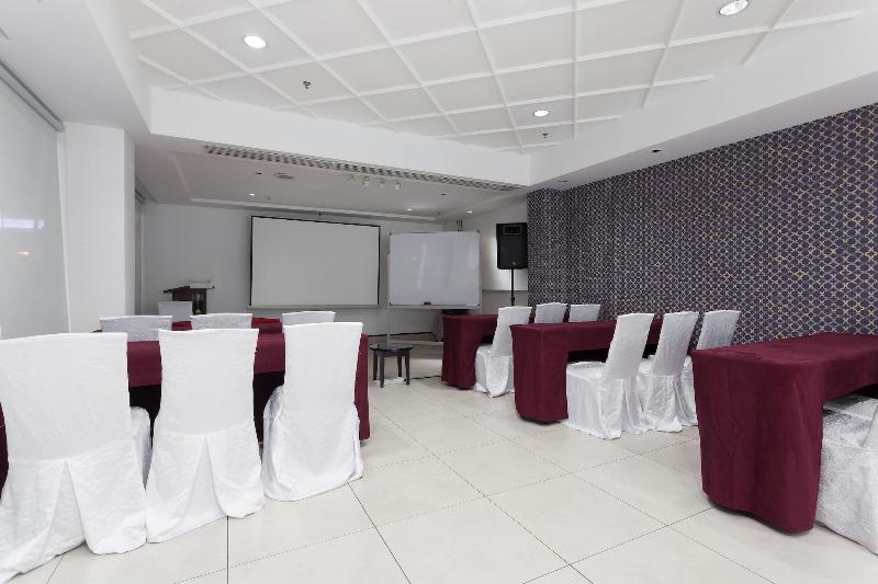 Fotos del hotel Starpoints Hotel Kuala Lumpur By Zen Rooms:  4