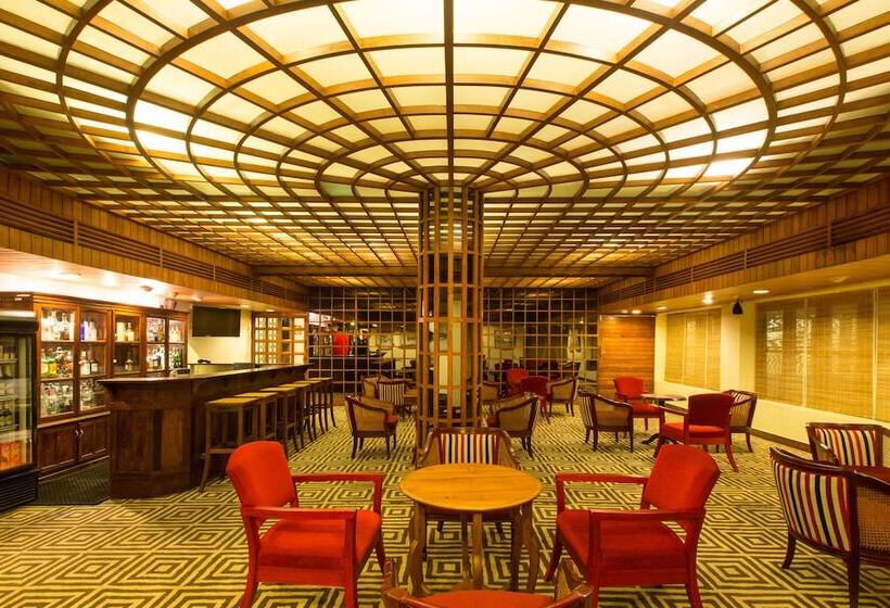 Casino Hotel   Cgh Earth, Cochin