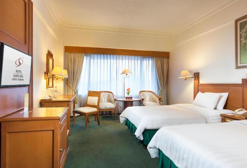 هتل Sahid Jaya Lippo Cikarang