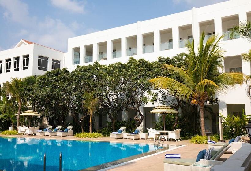 هتل Taj Connemara, Chennai