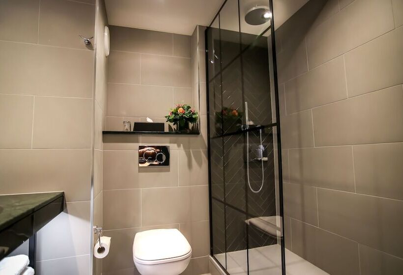 בית מלון כפרי The Alex