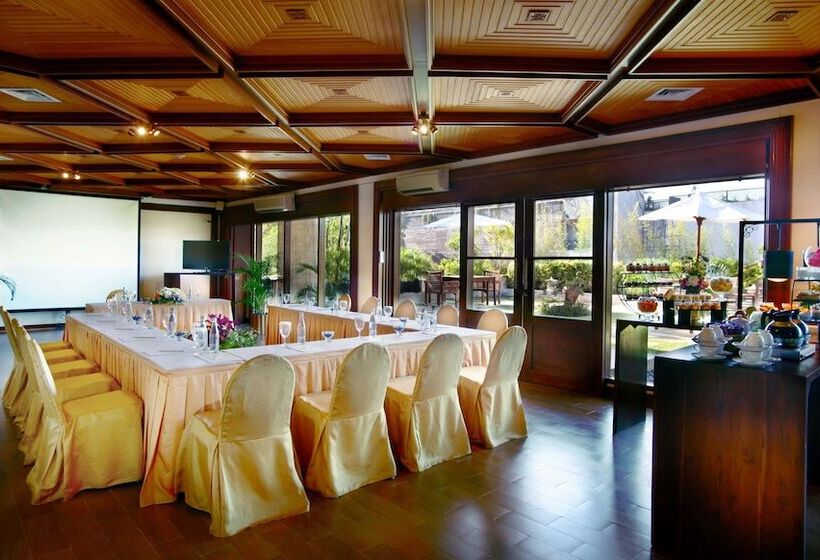 استراحتگاه Nikko Bali Benoa Beach