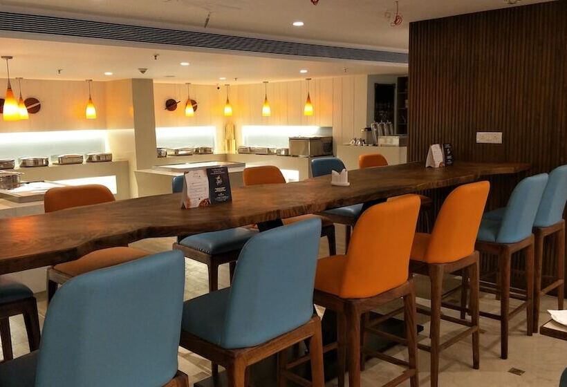 The Residence Hotel & Apartments