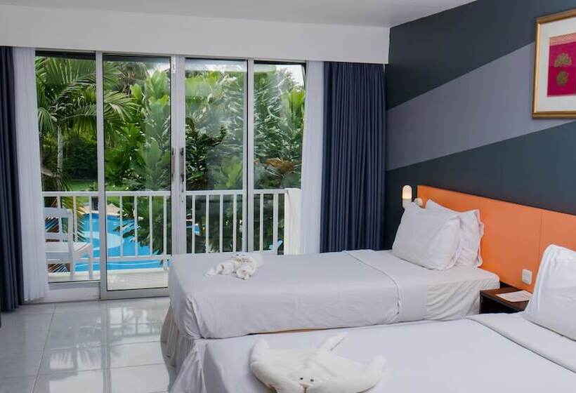 בית מלון כפרי Grand Elty Krakatoa