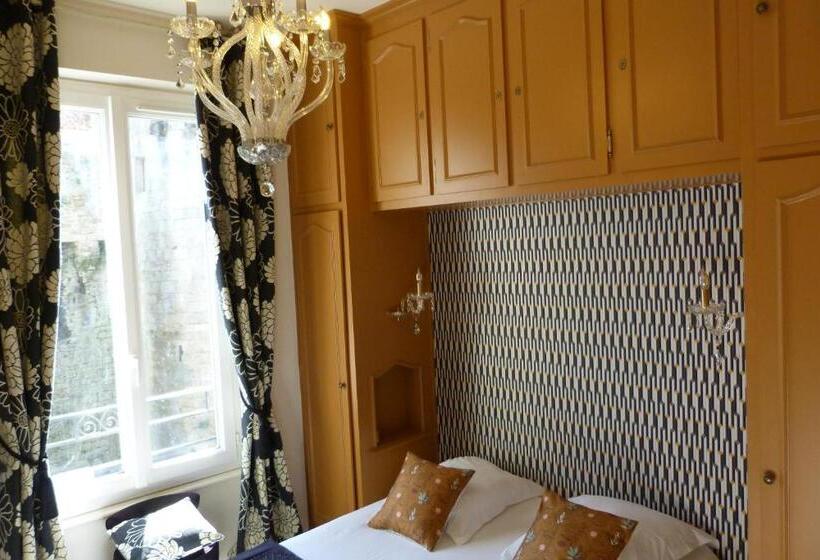 ホテル Hôtel Le Bretagne