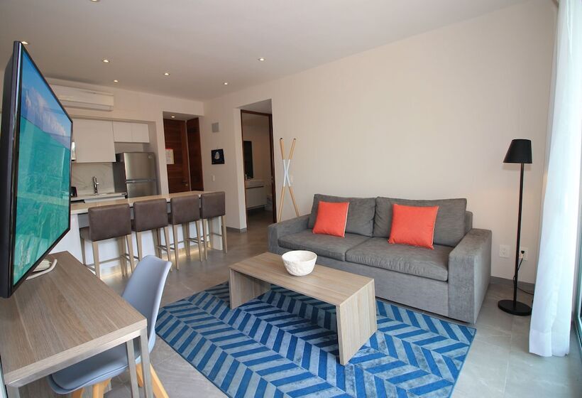 בית מלון כפרי The Gallery Apartments