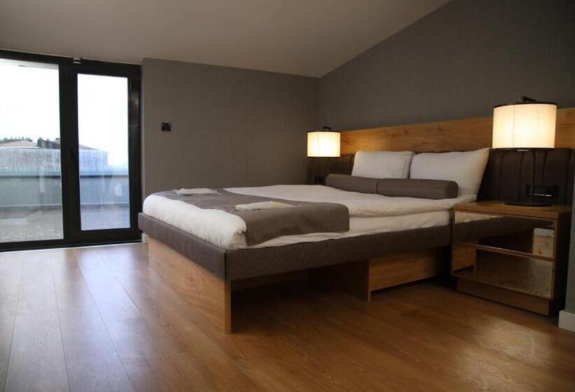 فندق Roomers Nisantasi