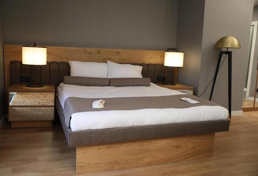 فندق Roomers Nisantasi