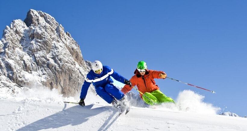 هتل Adler Spa Resort Dolomiti