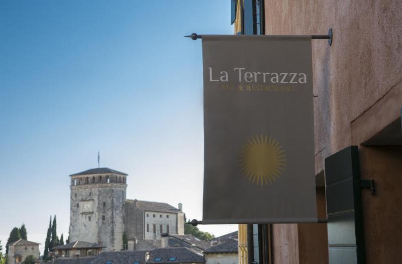 هتل Albergo Al Sole