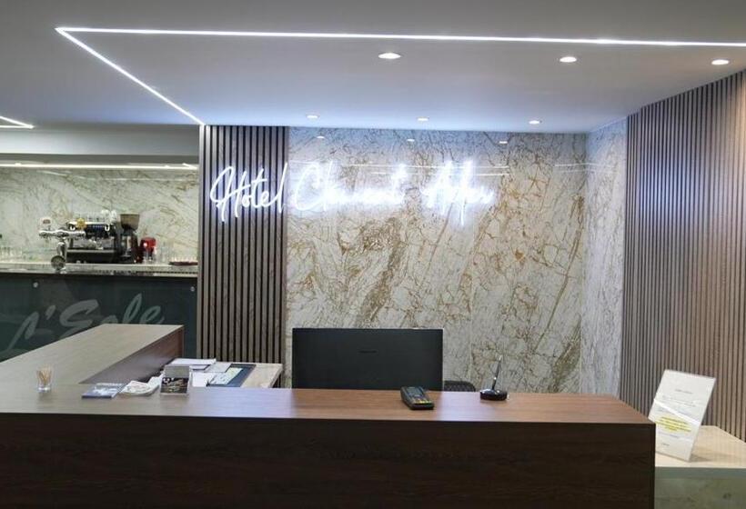 فندق Hôtel Restaurant Clément Ader