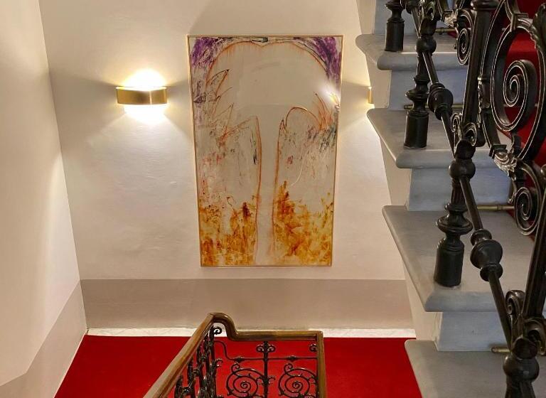 هتل Albergo Pietrasanta