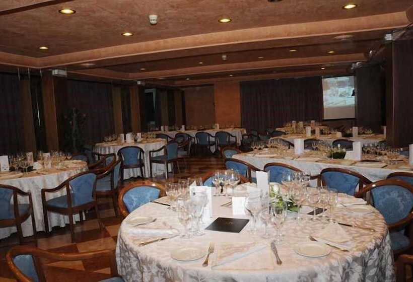 호텔 Grande Albergo Potenza