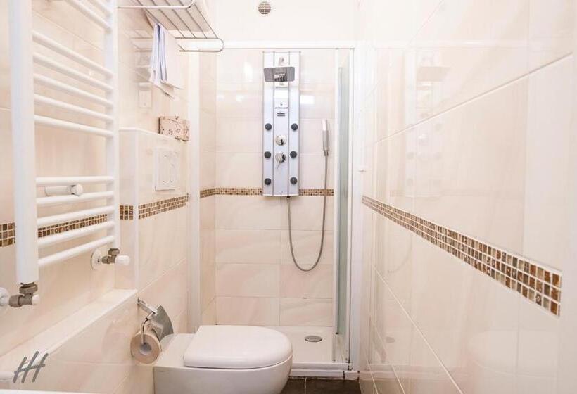 Hotel Holiday  Alla Finestrella