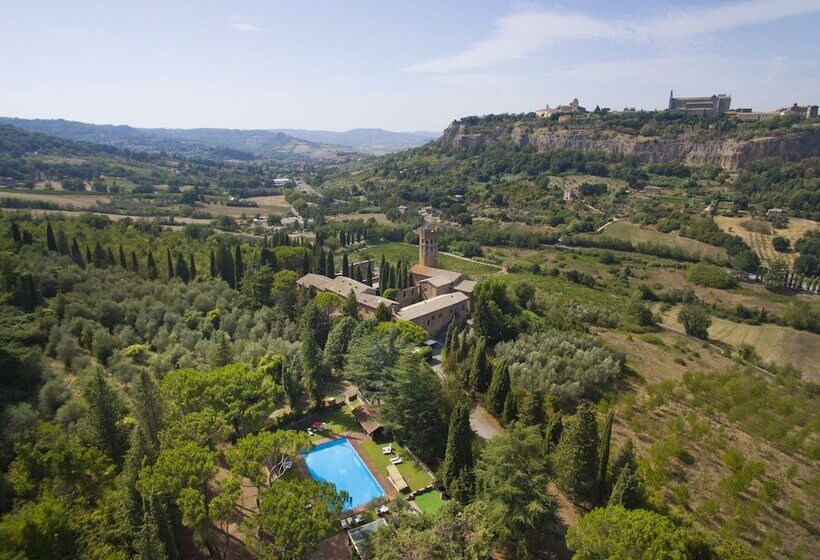 호텔 La Badia Di Orvieto