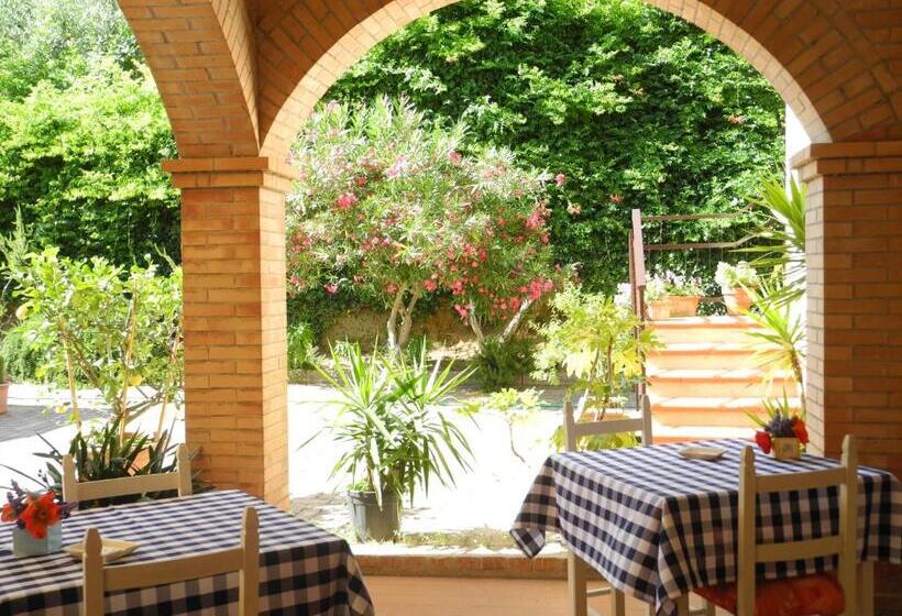 فندق Le Renaie