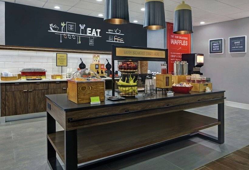 호텔 Hampton Inn Weslaco