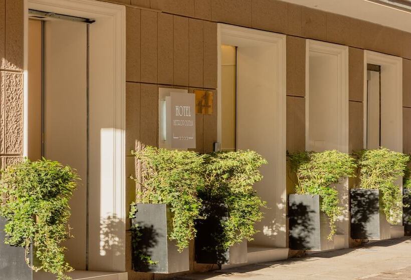 ホテル Metropolitan