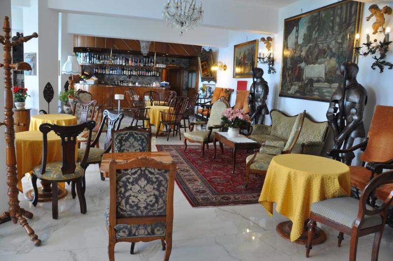 Hotel Porto Roca