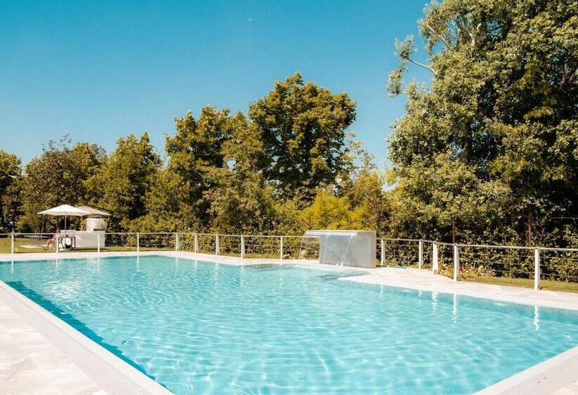 فندق Terme Salvarola
