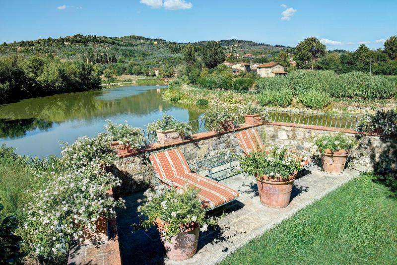 فندق Villa La Massa