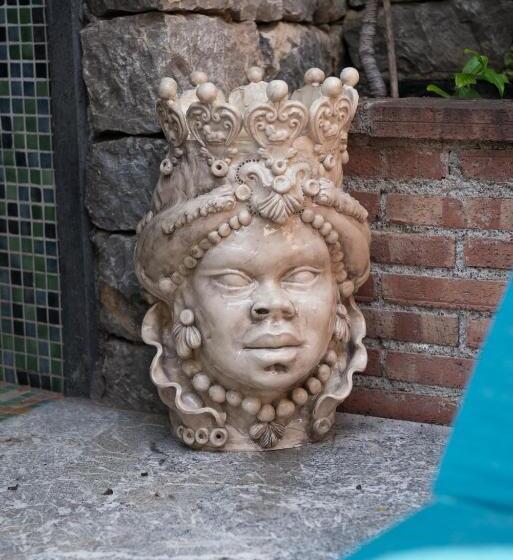 هتل Villa Schuler