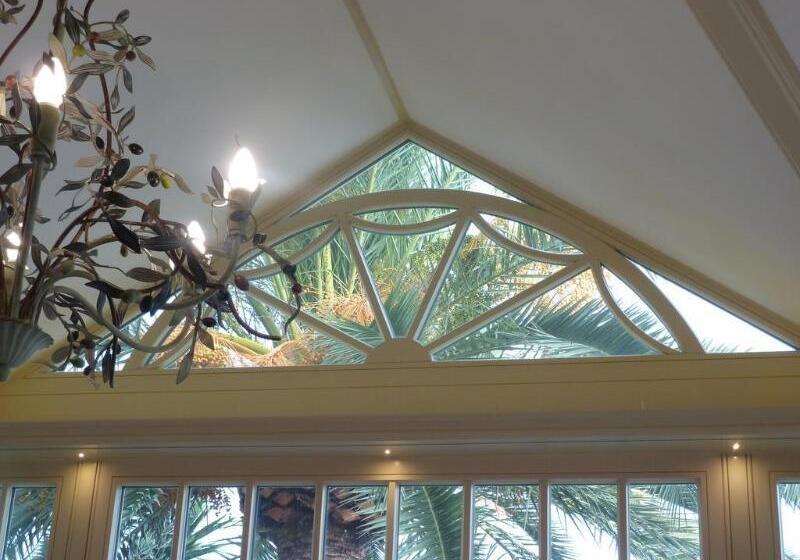 هتل Villa Schuler