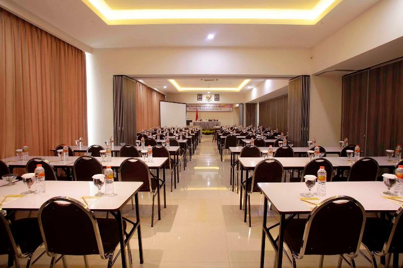 هتل Swissbelinn Gajah Mada Medan
