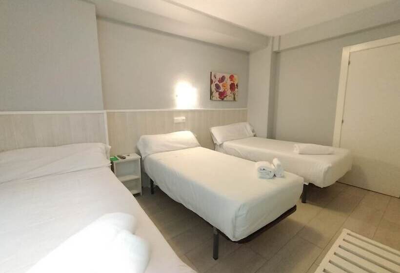 Hostal Albero By Gaiarooms