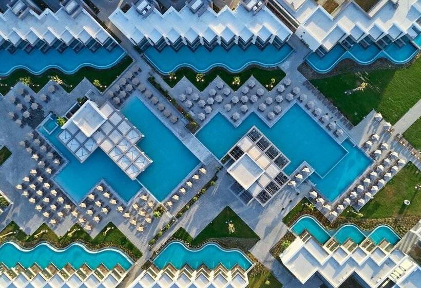 هتل Atlantica Dreams Resort