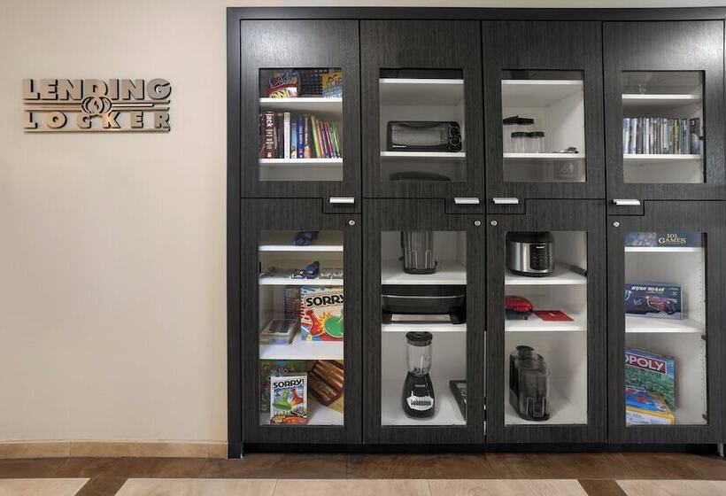 בית מלון כפרי Candlewood Suites Philadelphia   Airport Area, An Ihg