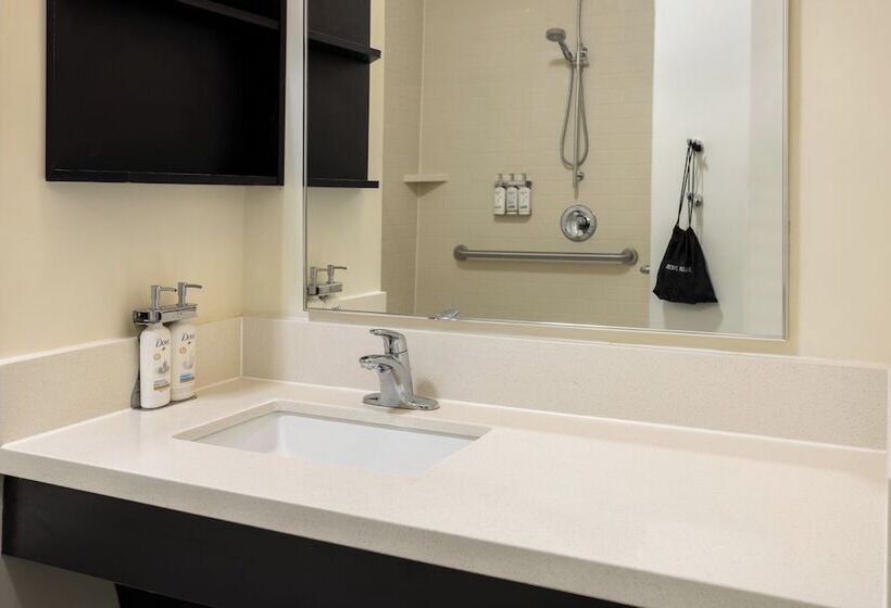 בית מלון כפרי Candlewood Suites Philadelphia   Airport Area, An Ihg