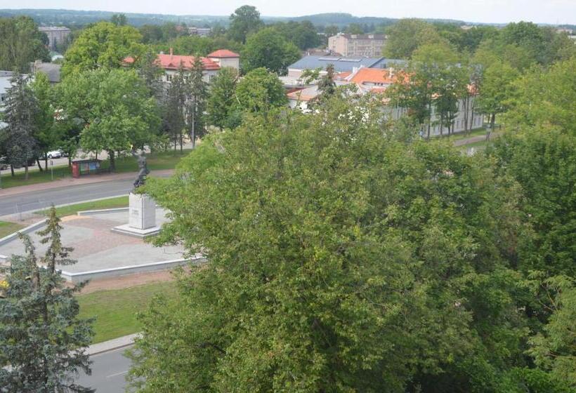 هتل Latgale