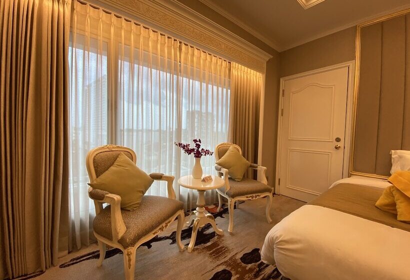 هتل Puteri Wing  Riverside Majestic