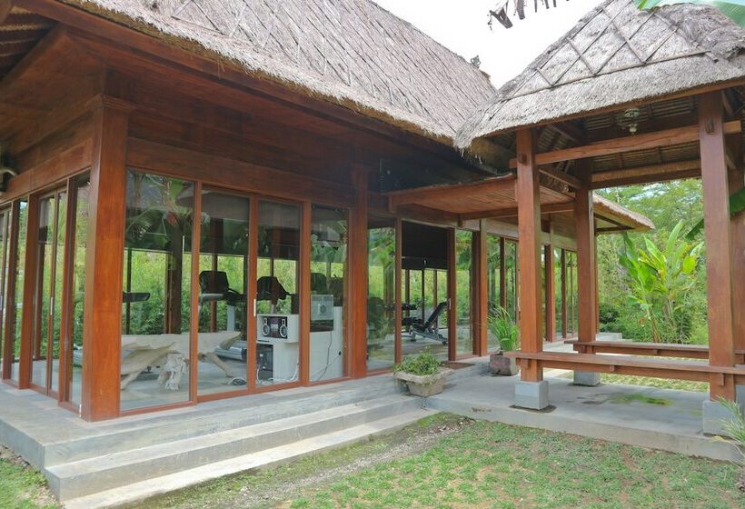 فندق Grand Mega Resort And Spa Cepu