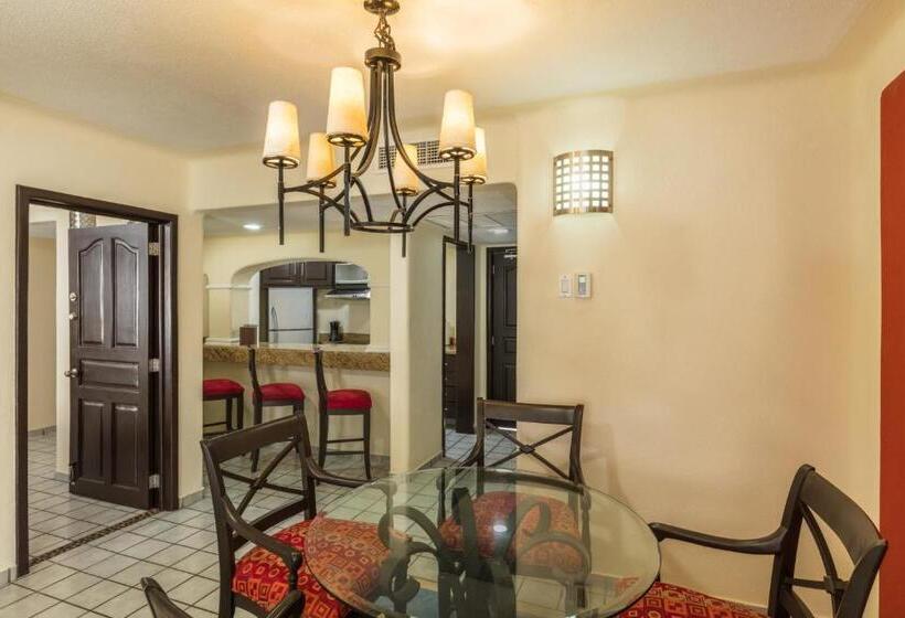 Marina Fiesta Resort & Spa, A La Carte All Inclusive Optional