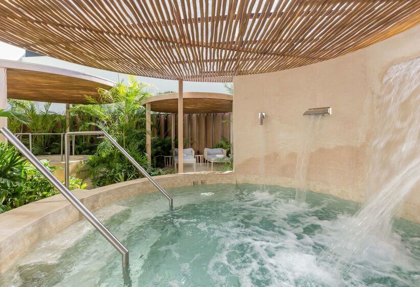 استراحتگاه Hilton Cancun Mar Caribe