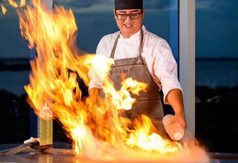 استراحتگاه Hilton Cancun Mar Caribe