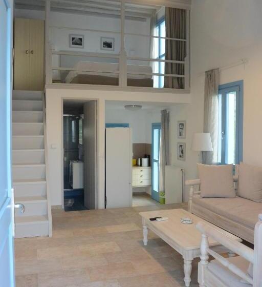 Almyra Guesthouses
