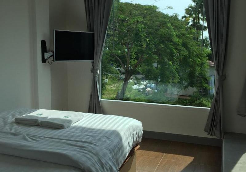 P168 Hostel