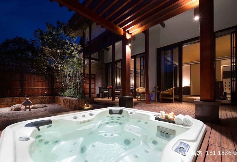 استراحتگاه Wei Retreat Tianmulake