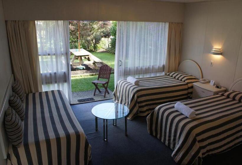 Airport Goldstar Motel