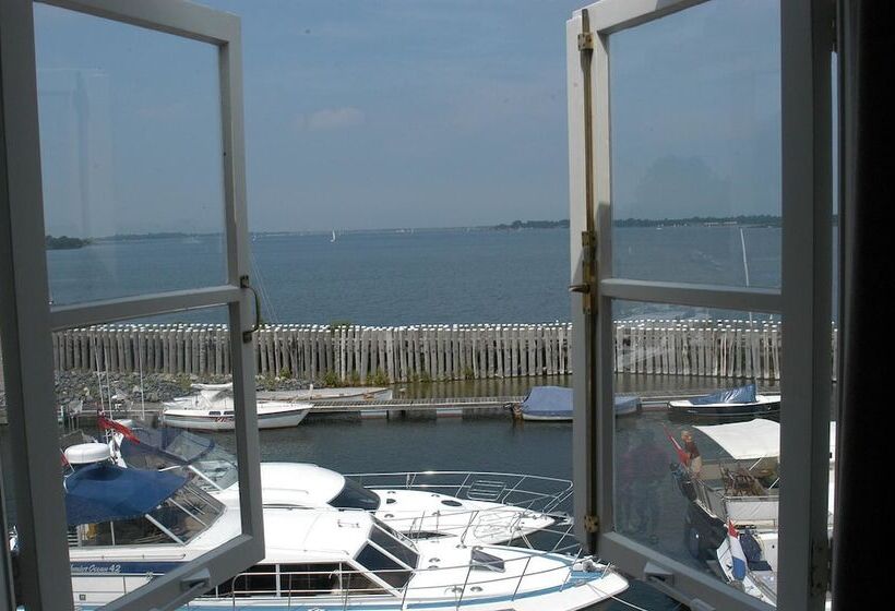 ホテル Auberge De Campveerse Toren