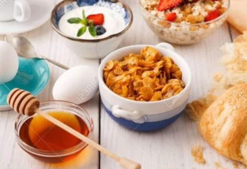 هتل Knightsbridge Court Motor Lodge