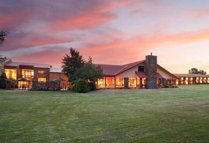 호텔 Distinction Mackenzie Country