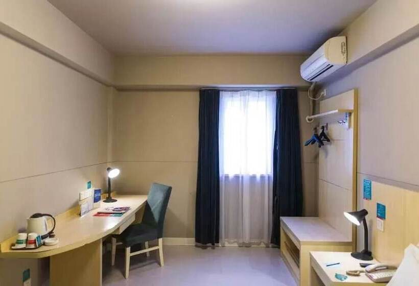 ホテル Jinjiang Inn Tongliao Jianguo Road