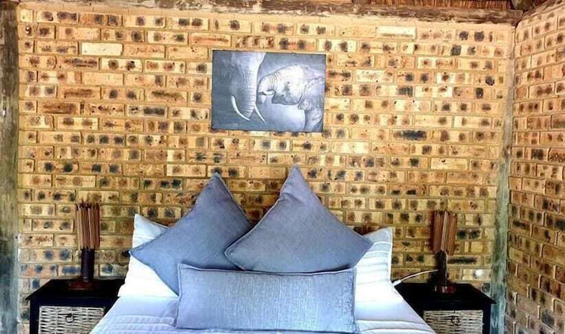 ホテル Unathi Game Lodge